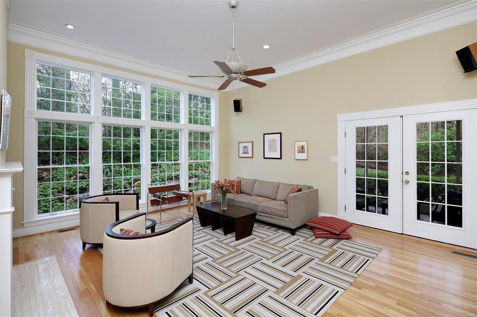 585 Dielman Road Olivette, MO 63132 - Photo 6 of 26 Gallery Image 6