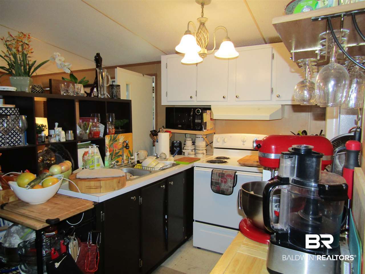 153 Defuniak Loop Lillian, AL 36549 - Photo 6 of 28 Kitchen