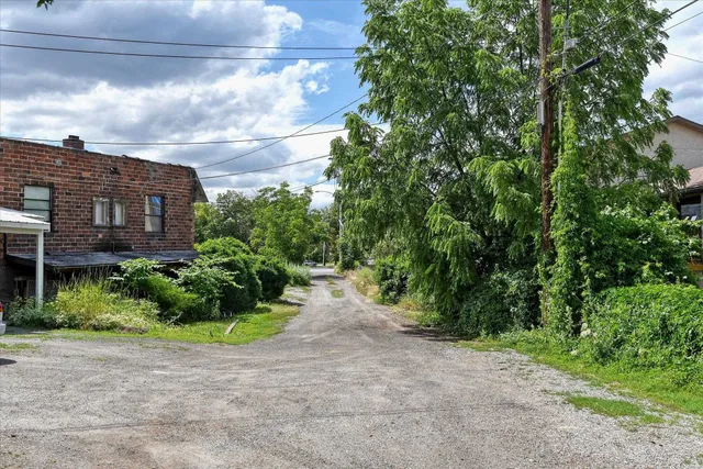 $689,883 | 2214 West Northwest Boulevard, Spokane, WA 99205