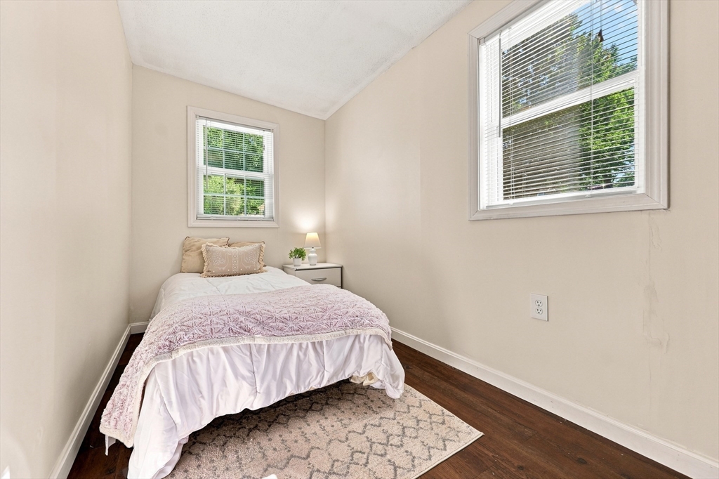 68 Hilltop Road Dracut, MA 01826 - Photo 18 of 29 Gallery Image 18