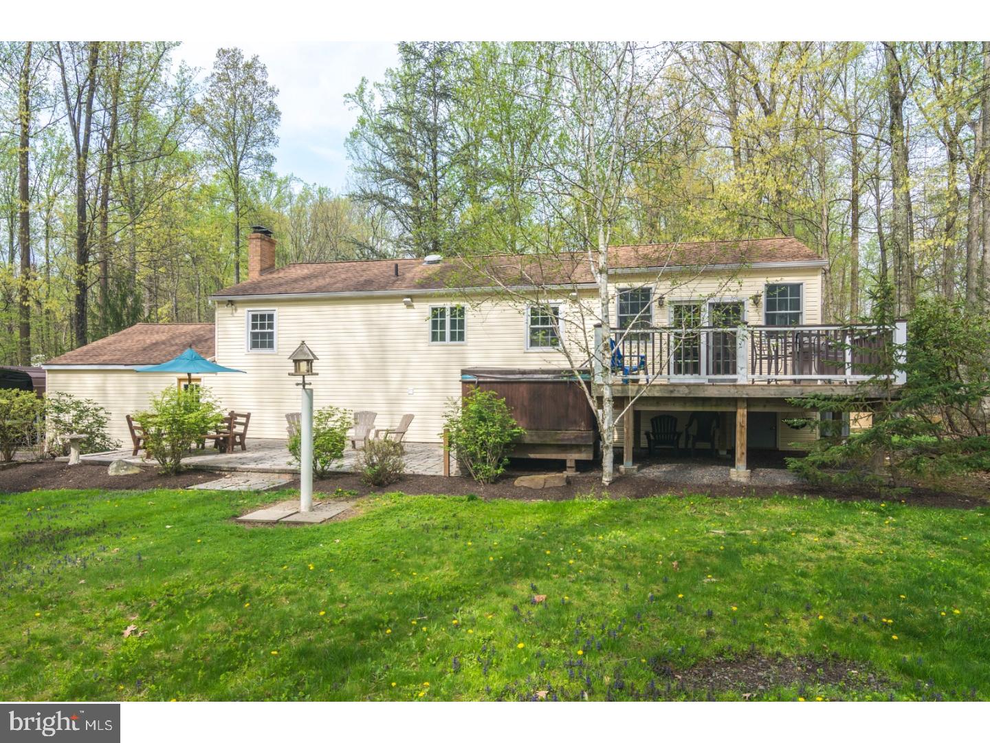 1237 Reed Lane Kintnersville, PA 18930 - Photo 21 of 25 Gallery Image 21
