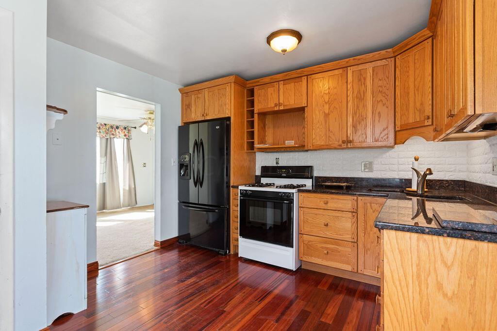 458 Williams Road Columbus, OH 43207 - Photo 3 of 20 7G5A6509
