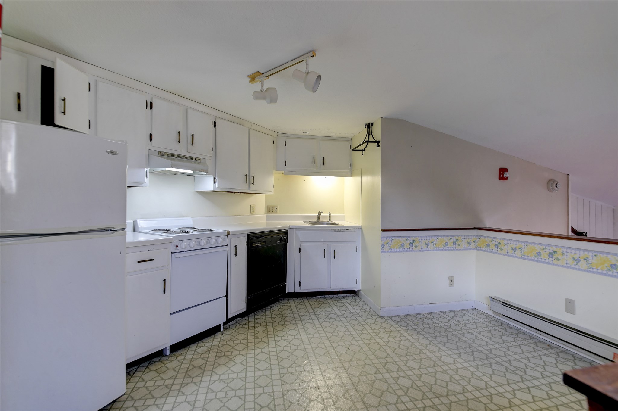 243 Cow Hill Road, Unit 16 Bartlett, NH 03812 - Photo 9 of 35 Gallery Image 9