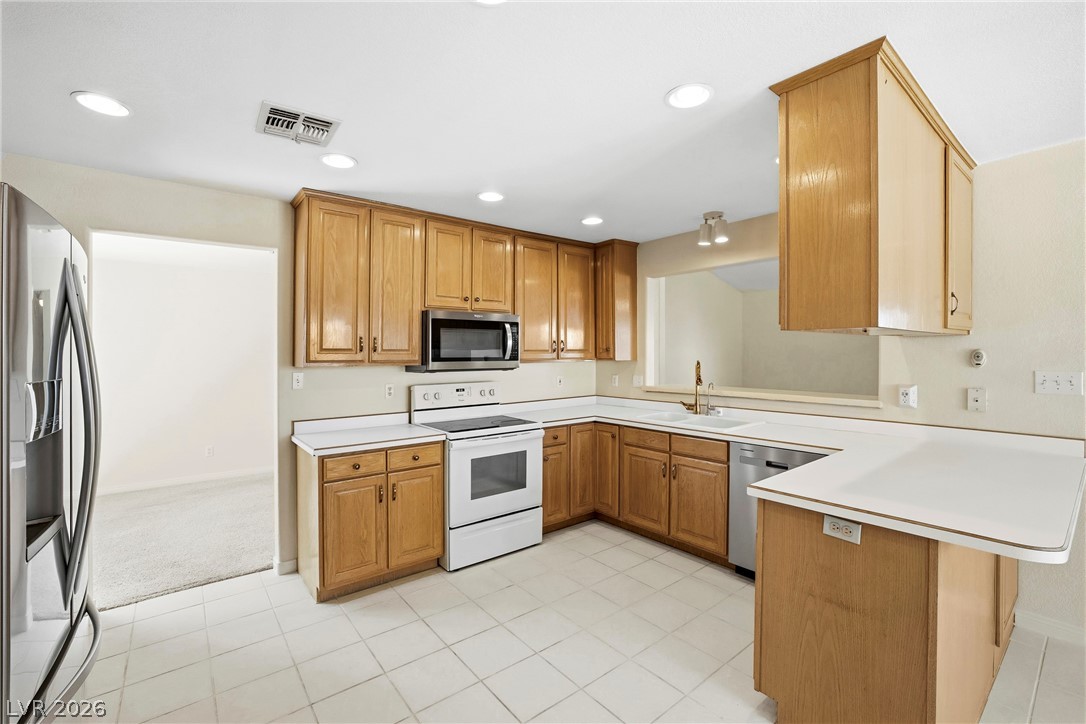 1990 Jim Haworth Logandale, NV 89021 - Photo 15 of 68