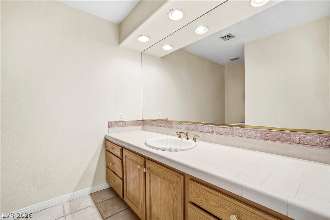 1990 Jim Haworth Logandale, NV 89021 - Photo 26 of 68
