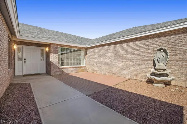 $565,000 | 1990 Jim Haworth, Logandale, NV 89021