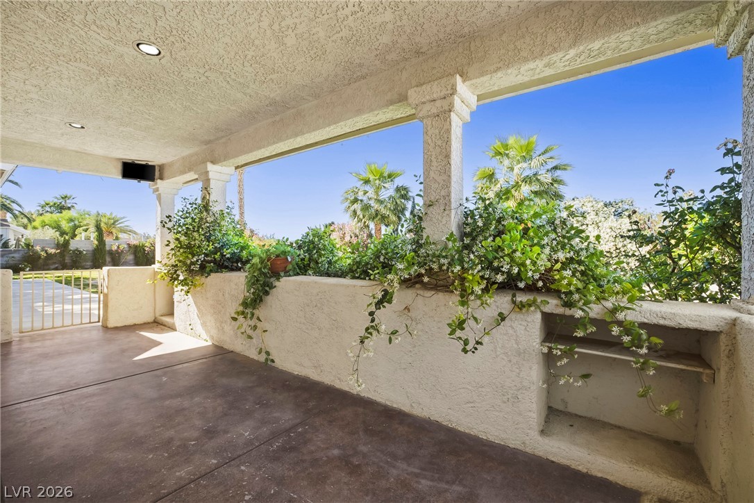 1990 Jim Haworth Logandale, NV 89021 - Photo 42 of 68