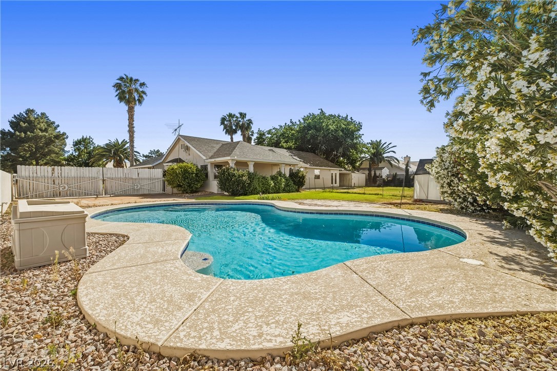 1990 Jim Haworth Logandale, NV 89021 - Photo 46 of 68