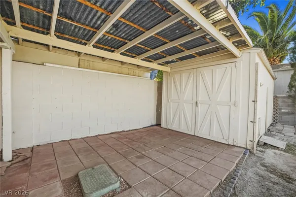 $565,000 | 1990 Jim Haworth, Logandale, NV 89021
