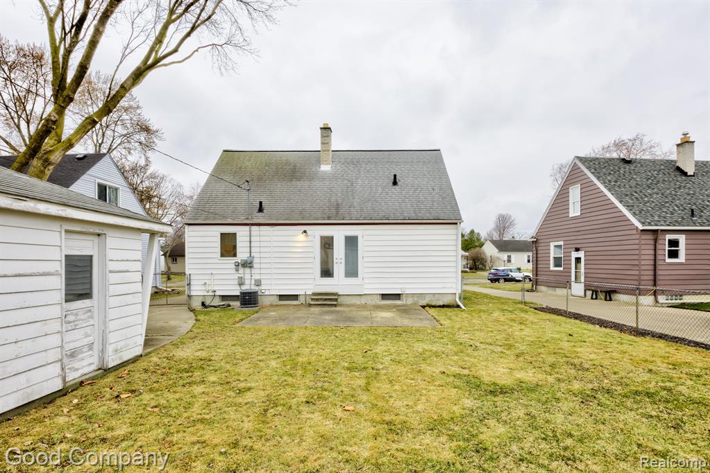1509 Hampton Road Mount Clemens, MI 48043 - Photo 43 of 44