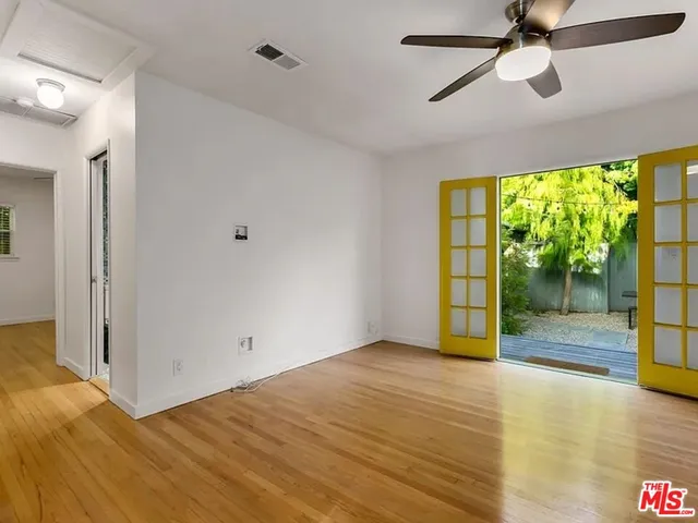 $6,095 | 906 Venezia Avenue, Unit B, Venice, CA 90291