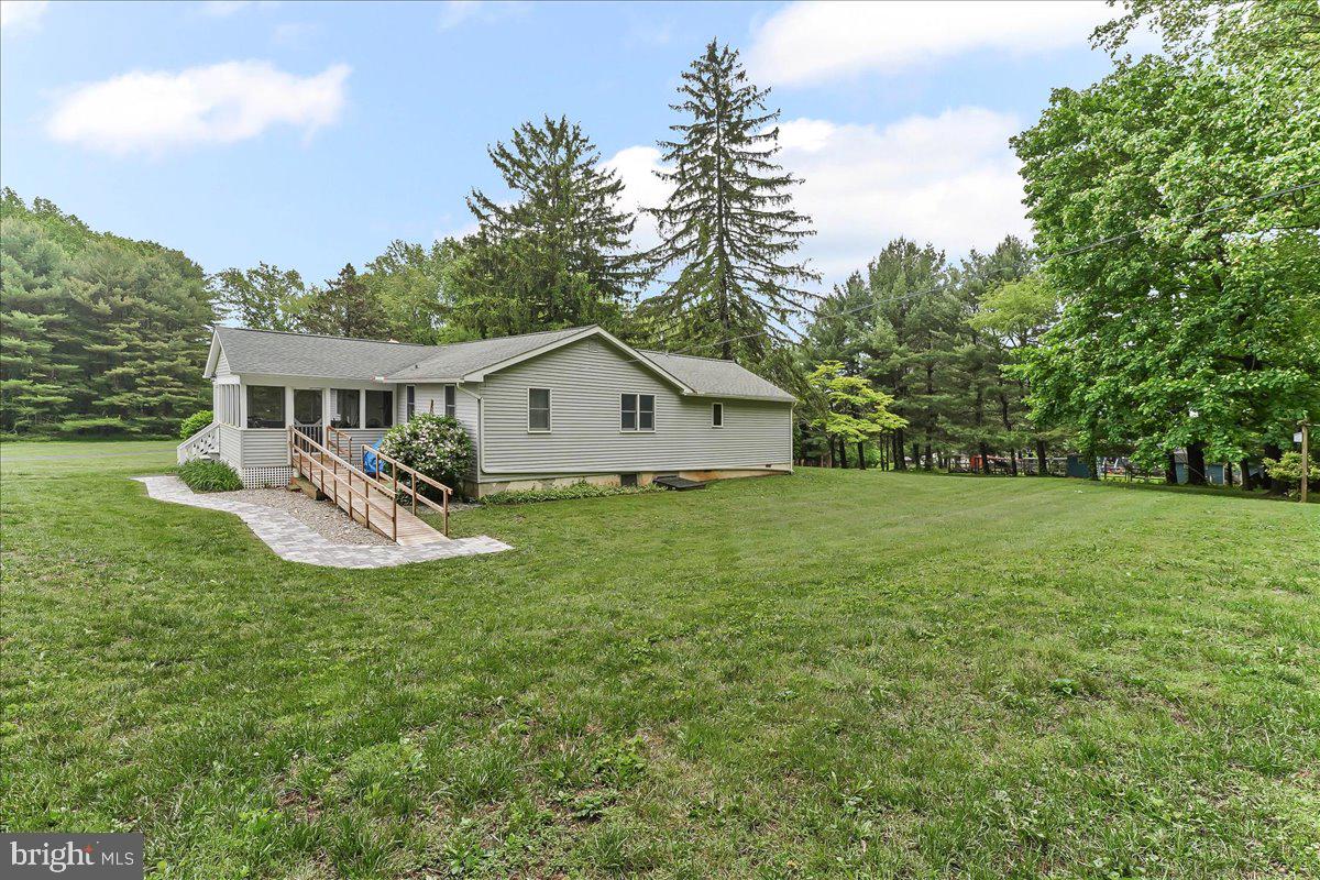 475 Locust Grove Road West Chester, PA 19382 - Photo 3 of 33 Side of home with ramp