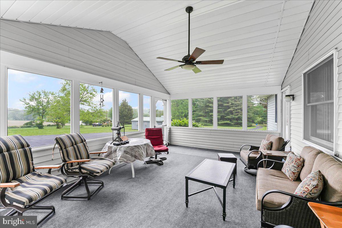 475 Locust Grove Road West Chester, PA 19382 - Photo 4 of 33 Screened in porch