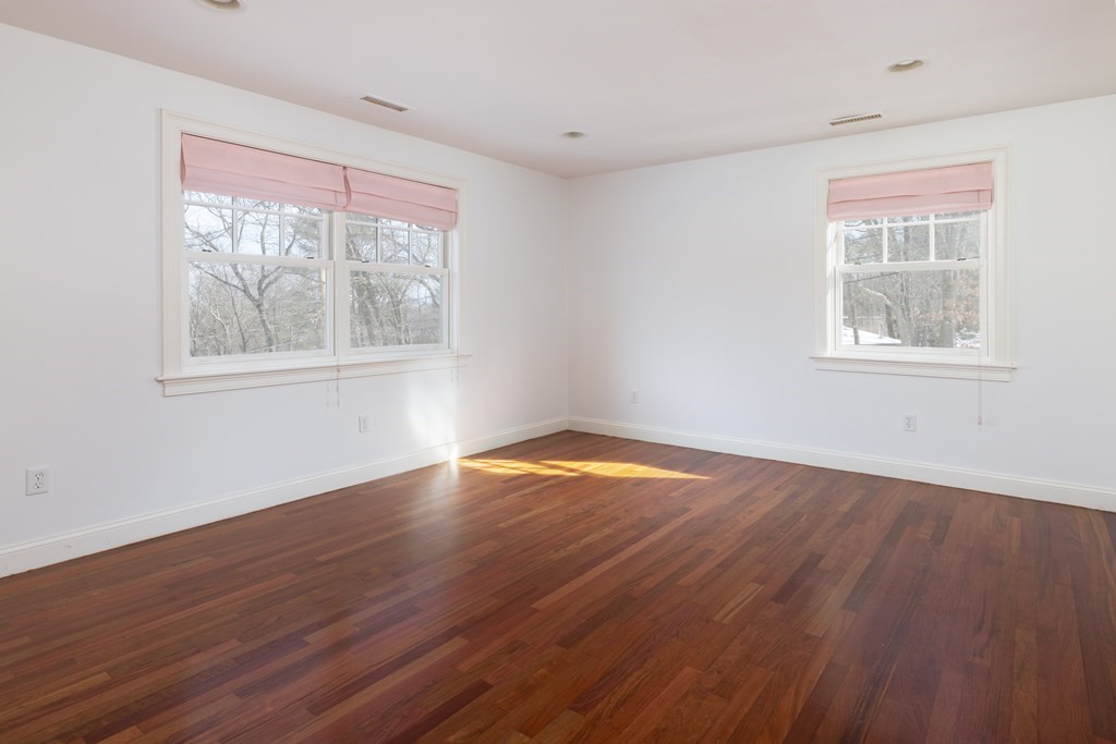 25 Swan Lane Lexington, MA 02421 - Photo 27 of 36
