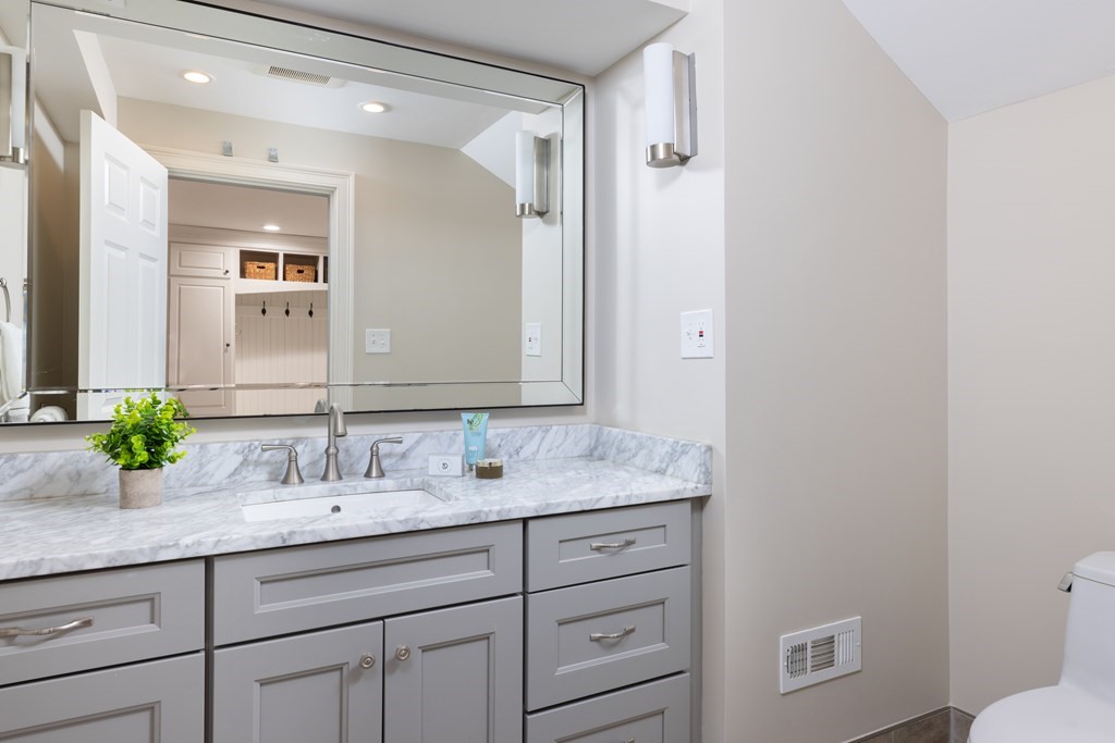 25 Swan Lane Lexington, MA 02421 - Photo 32 of 36