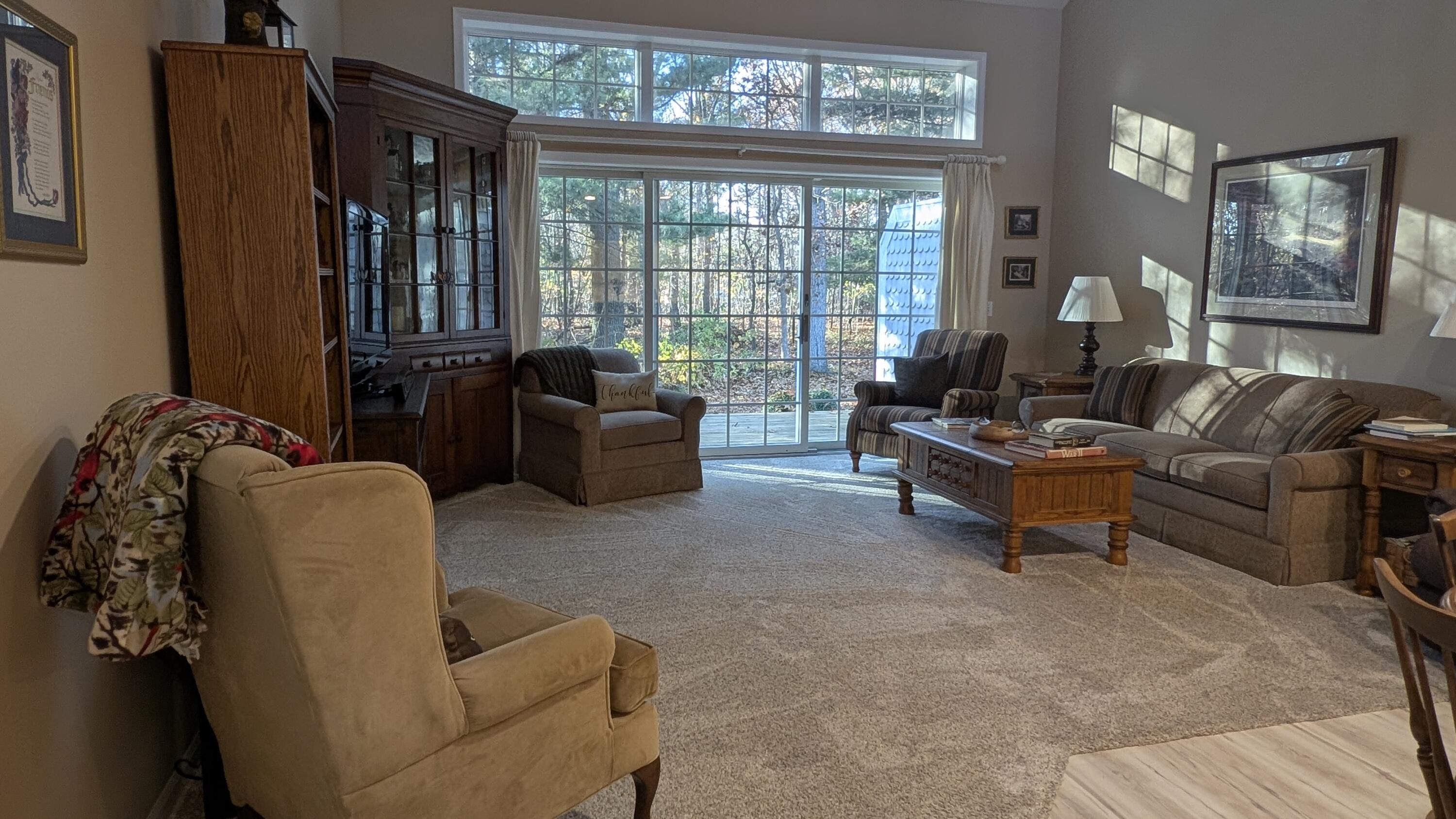 2952 Ridgeview Muskegon, MI 49445 - Photo 4 of 46 1000024524