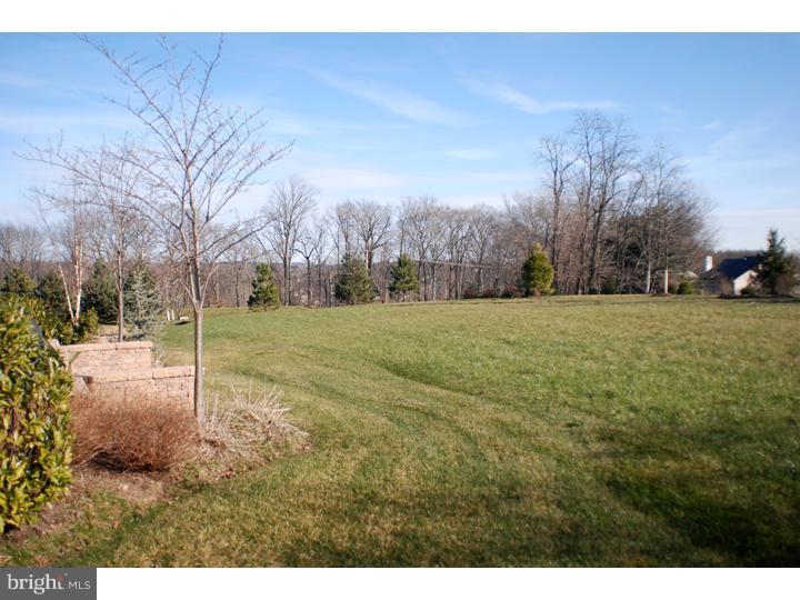 280 Sydney Road Southampton, PA 18966 - Photo 25 of 25 View in Back