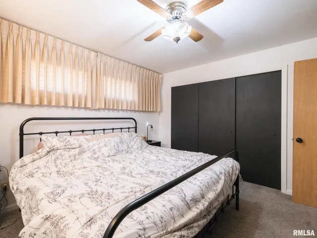 $189,900 | 4901 West Pfeiffer Road, Bartonville, IL 61607