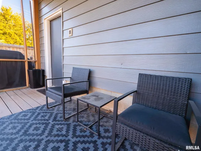 $189,900 | 4901 West Pfeiffer Road, Bartonville, IL 61607