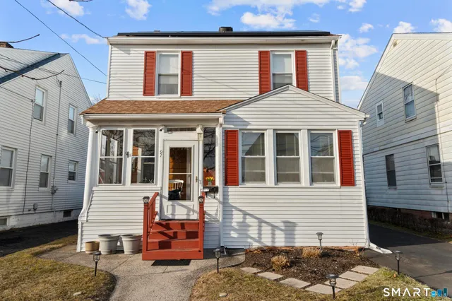 $380,000 | 91 Brown Street, West Haven, CT 06516
