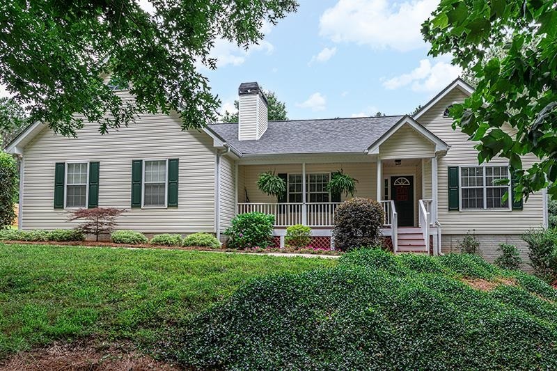 60 Riverside Way Sharpsburg, GA 30277 - Photo 1 of 1