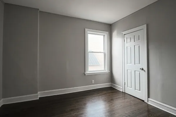 $1,675 | 6633 South Campbell Avenue, Unit 2, Chicago, IL 60629