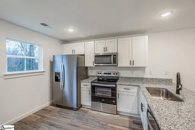 $399,000 | 275 Vanderbilt Road, Spartanburg, SC 29301