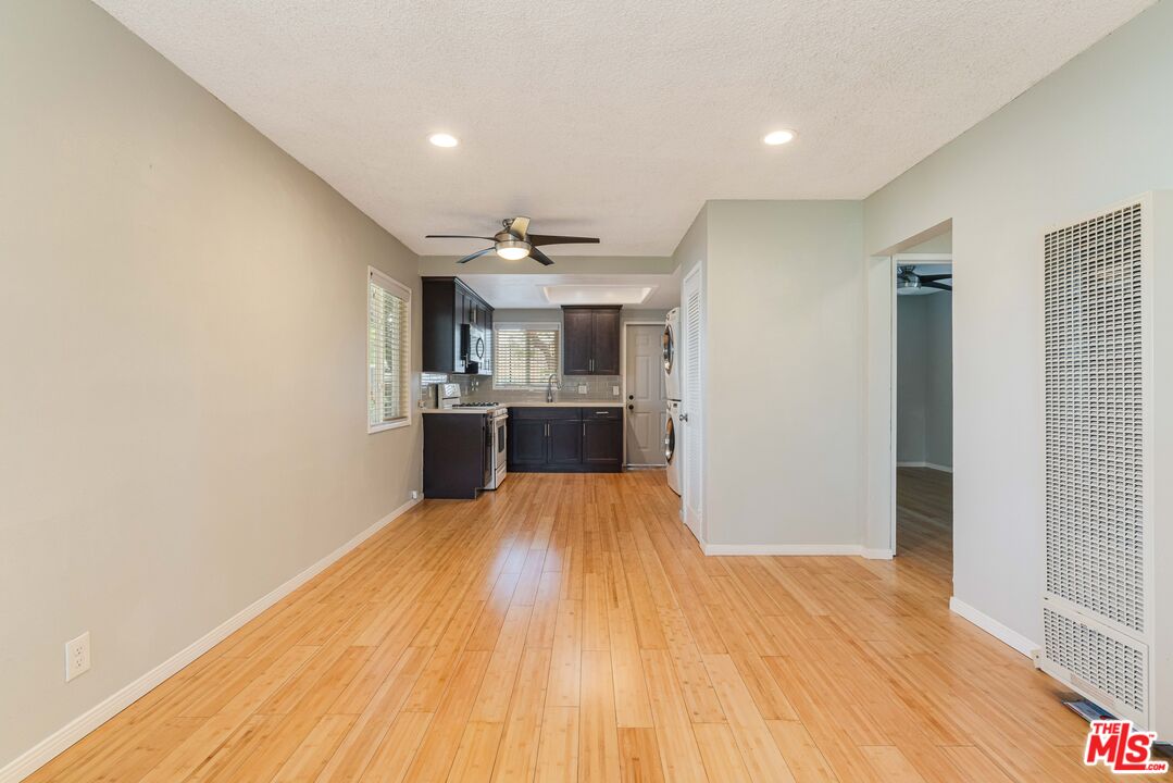 23607 Idabel Avenue Carson, CA 90745 - Photo 13 of 28