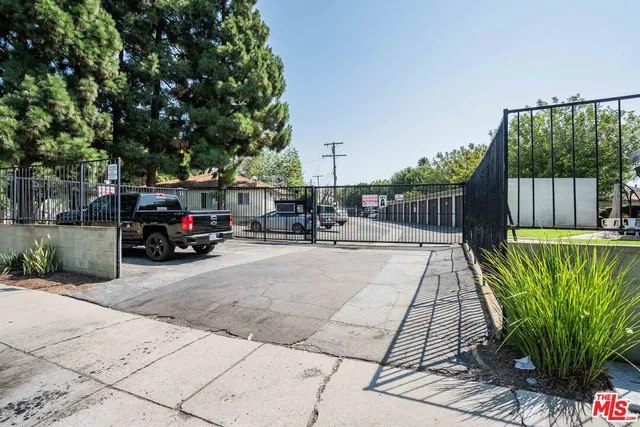 $370,000 | 23607 Idabel Avenue, Carson, CA 90745