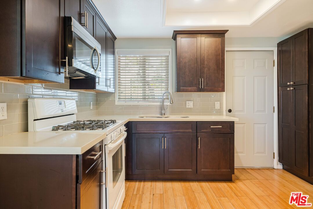 23607 Idabel Avenue Carson, CA 90745 - Photo 8 of 28