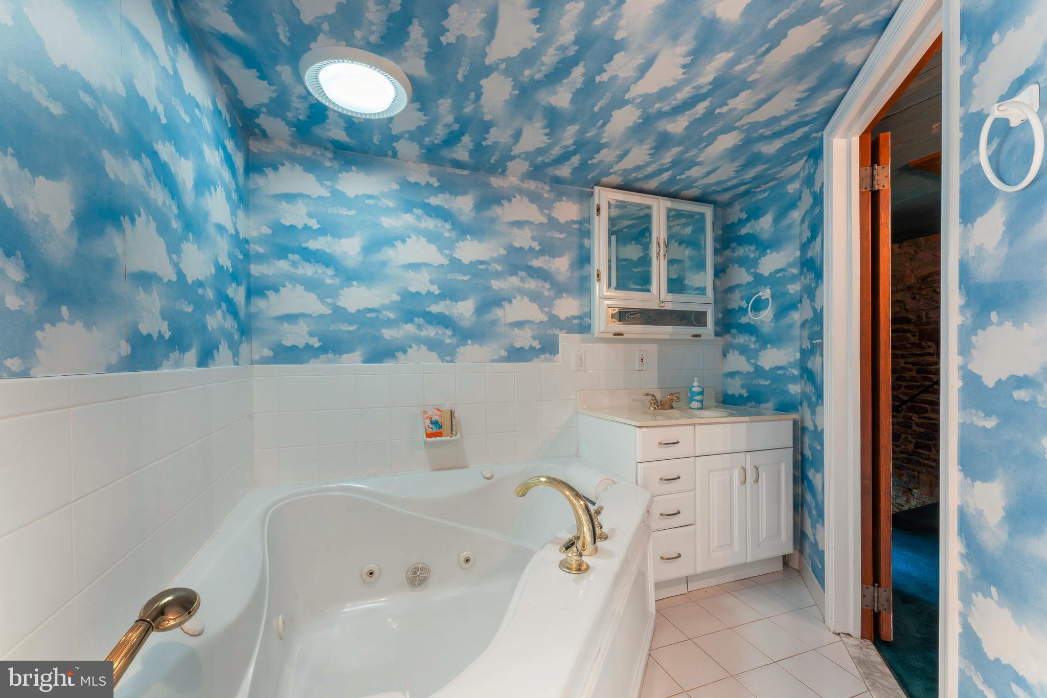 1390 Old Jacksonville Road Ivyland, PA 18974 - Photo 56 of 75 a bathroom with a sink and a bathtub