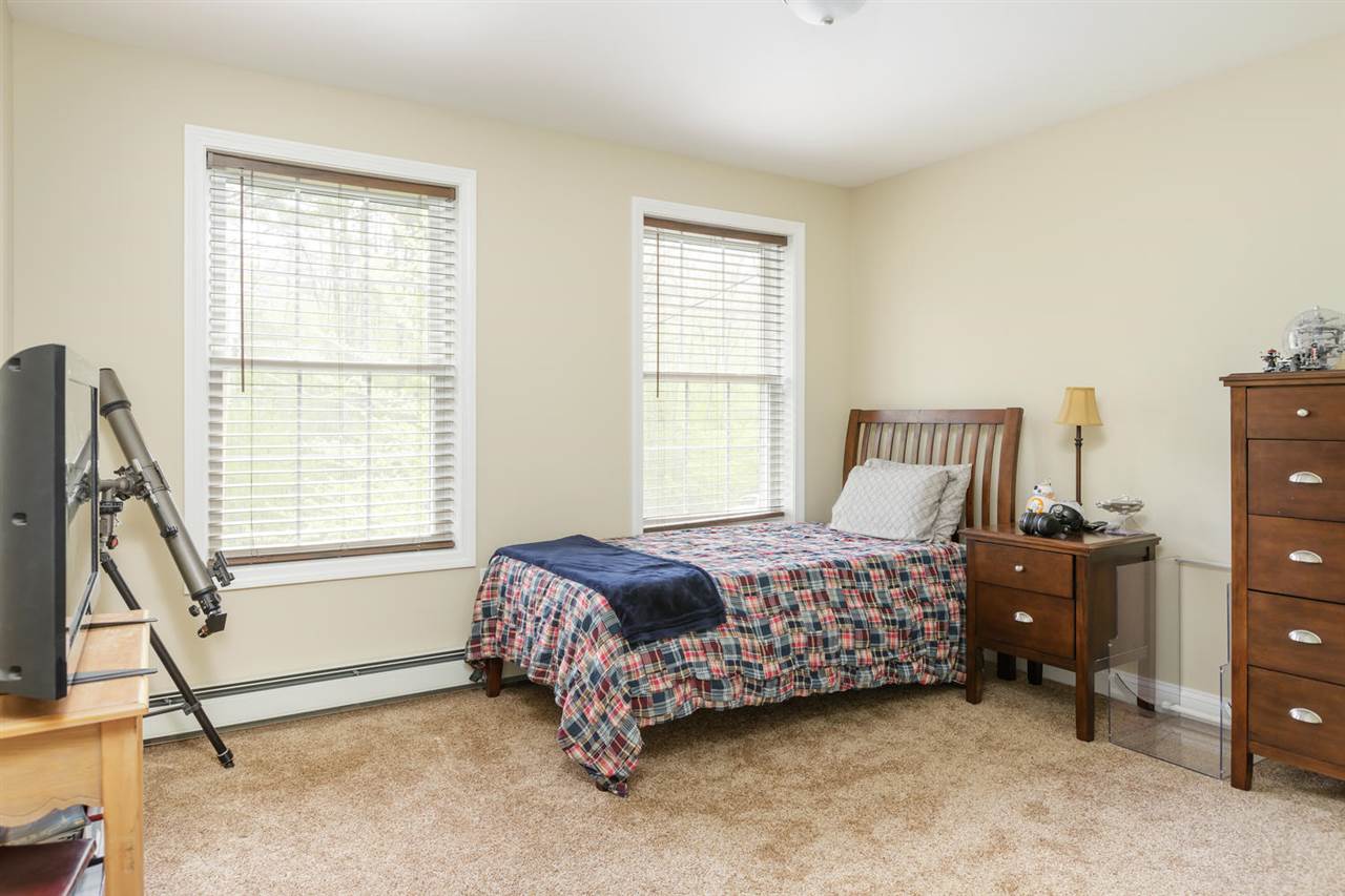 907 Stockbridge Corner Road Alton, NH 03809 - Photo 22 of 35