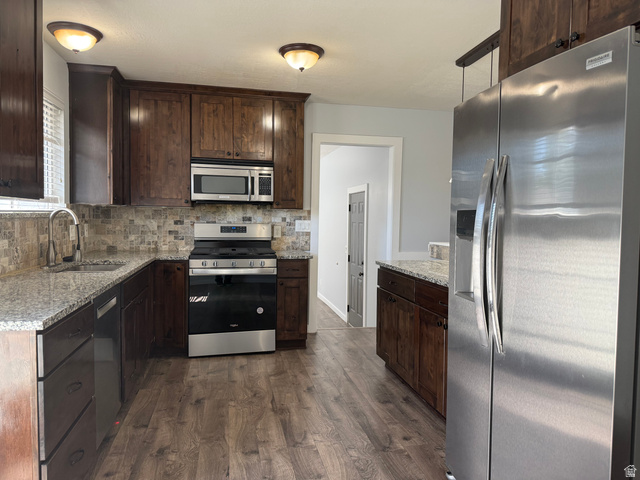9892 Roseboro Road Sandy, UT 84092 - Photo 11 of 44