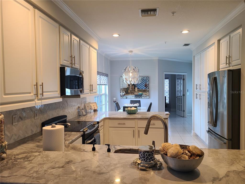 293 Hidden Bay Drive, Unit 203 Osprey, FL 34229 - Photo 12 of 47