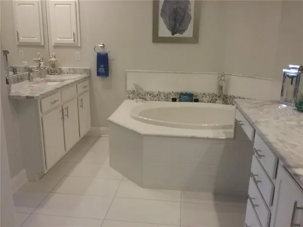 $5,000 | 293 Hidden Bay Drive, Unit 203, Osprey, FL 34229