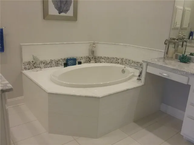 $5,000 | 293 Hidden Bay Drive, Unit 203, Osprey, FL 34229