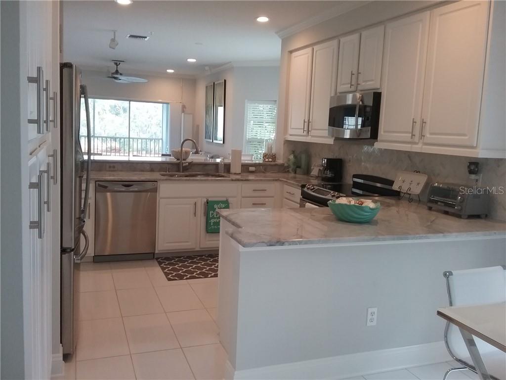 293 Hidden Bay Drive, Unit 203 Osprey, FL 34229 - Photo 9 of 47