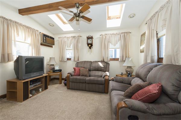19 Regis Road Arlington, MA 02474 - Photo 8 of 26 Gallery Image 8