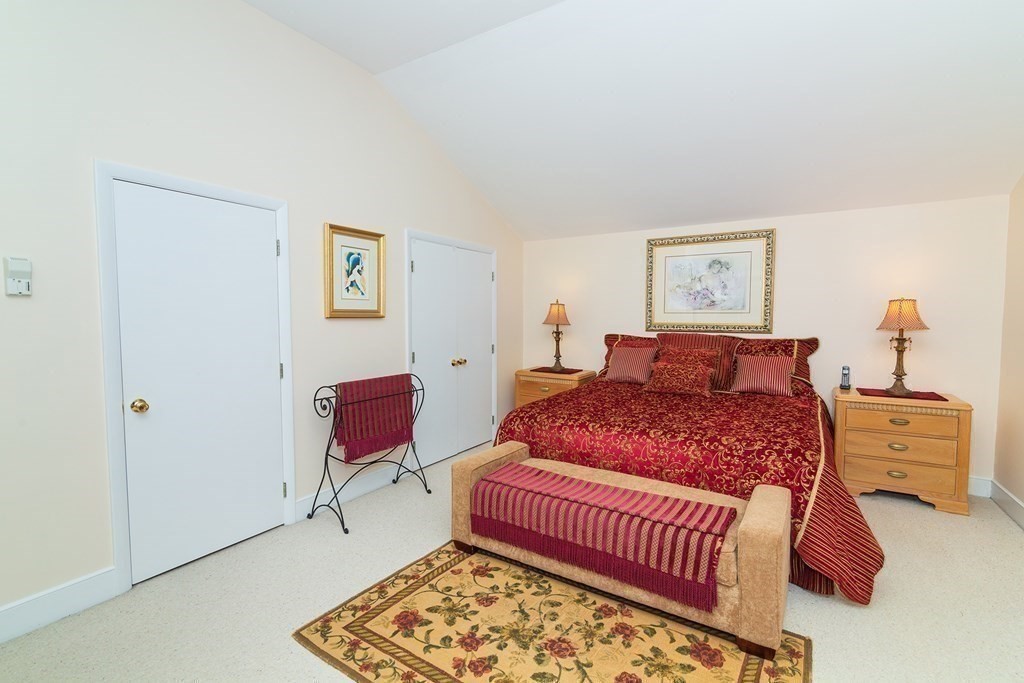 48 Goddard Street Newton, MA 02461 - Photo 13 of 37