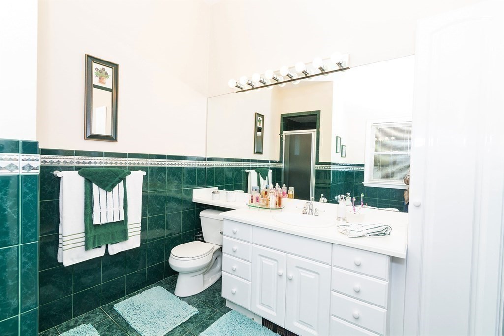 48 Goddard Street Newton, MA 02461 - Photo 18 of 37