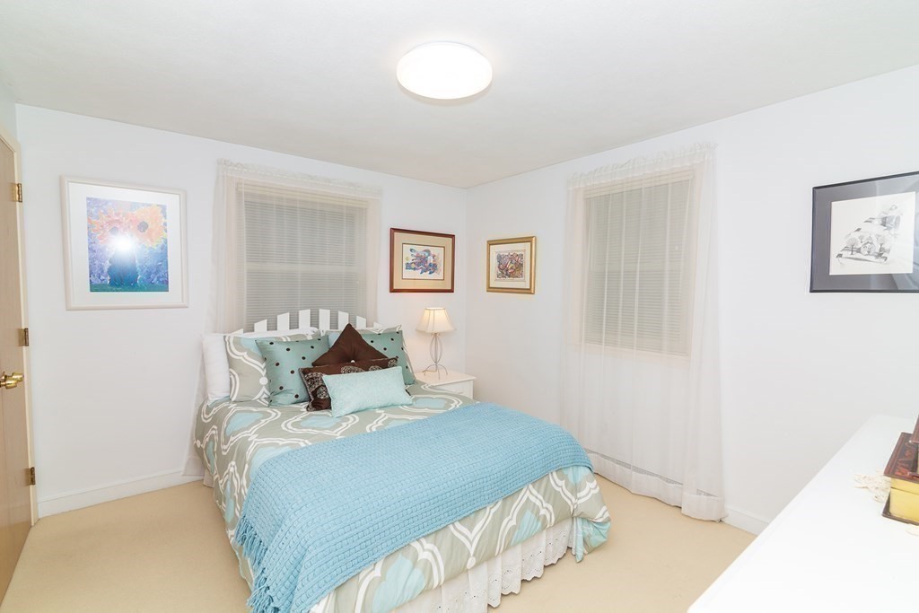 48 Goddard Street Newton, MA 02461 - Photo 20 of 37