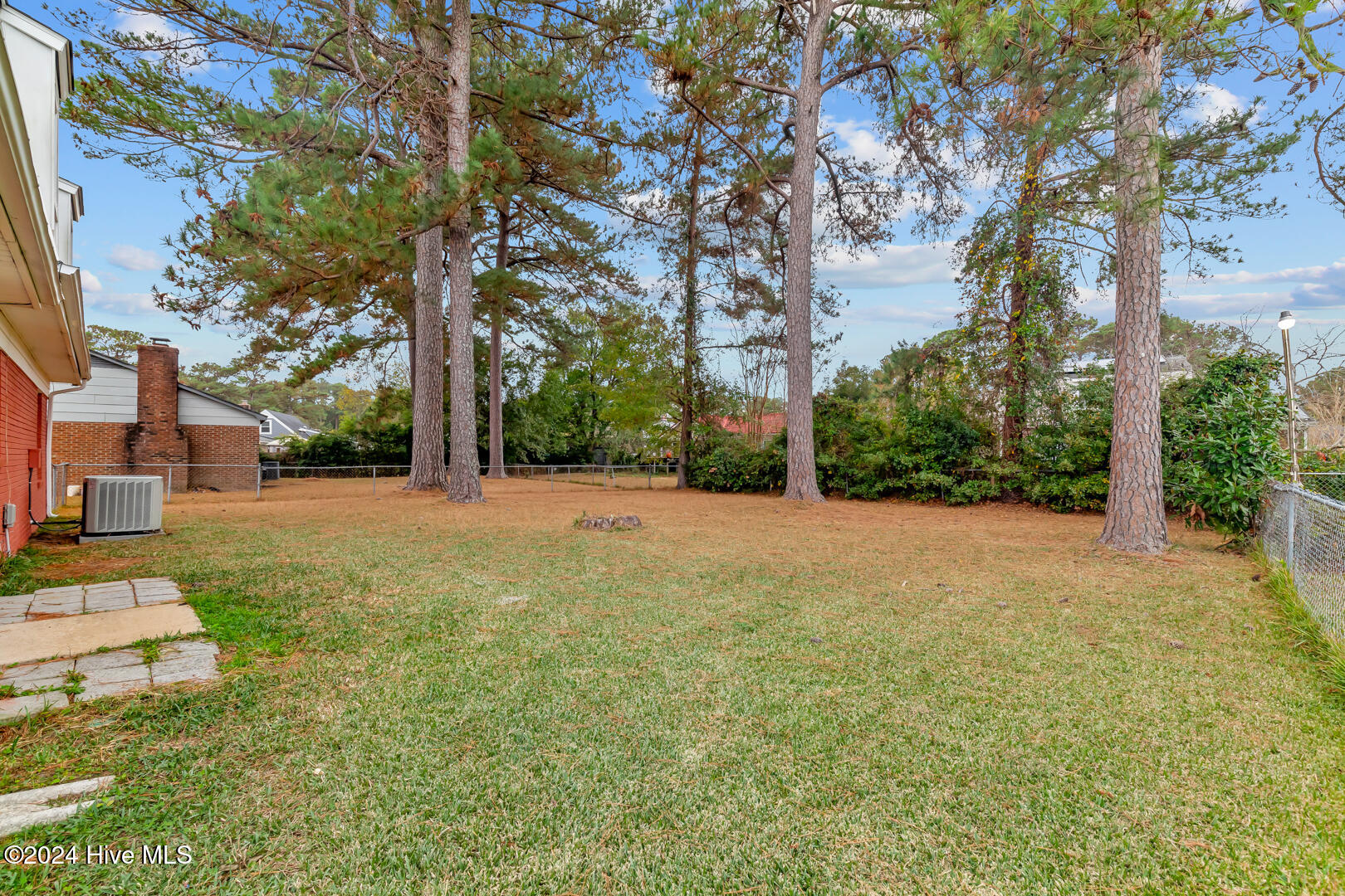 805 Brynn Marr Road Jacksonville, NC 28546 - Photo 36 of 40 36