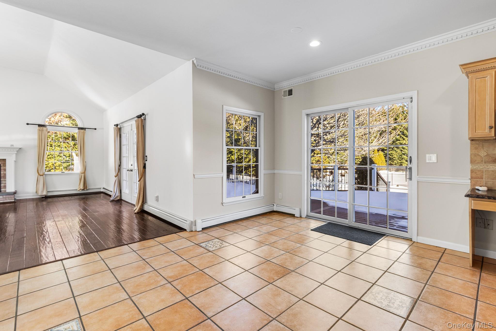 3 Ada Lane Setauket, NY 11733 - Photo 19 of 50