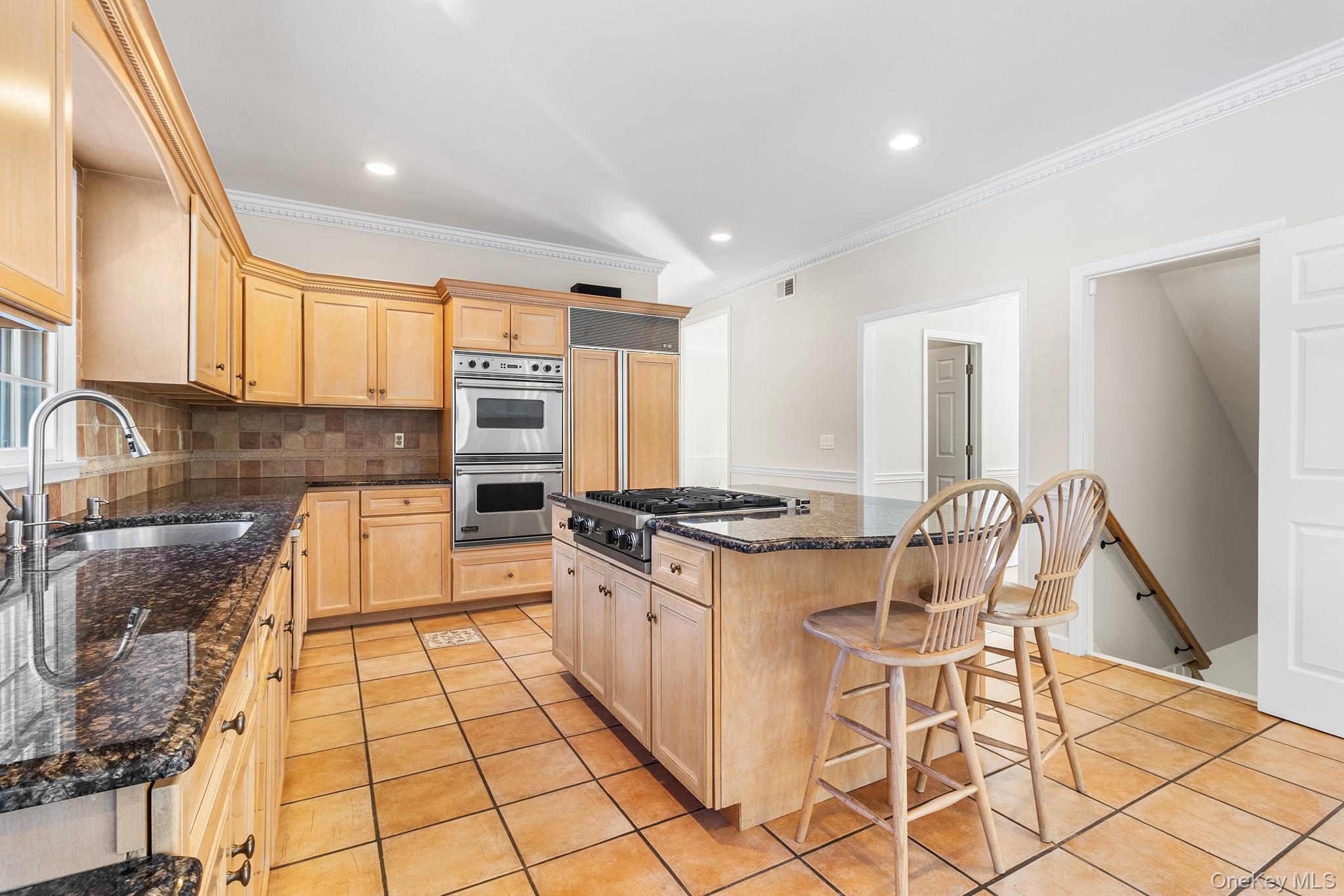 3 Ada Lane Setauket, NY 11733 - Photo 21 of 50