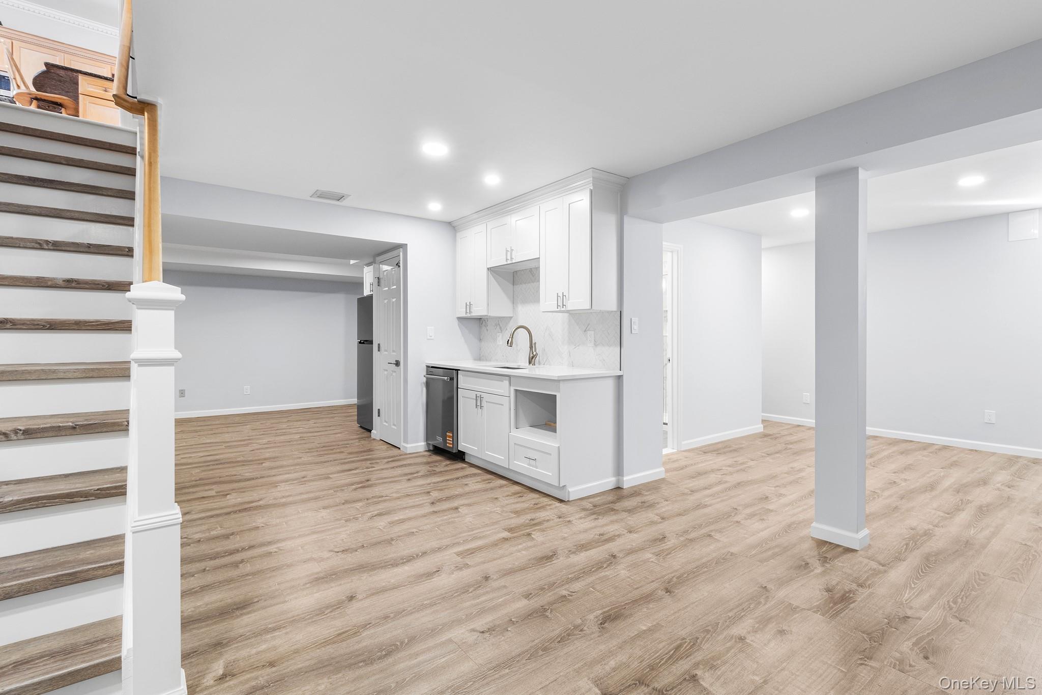 3 Ada Lane Setauket, NY 11733 - Photo 45 of 50