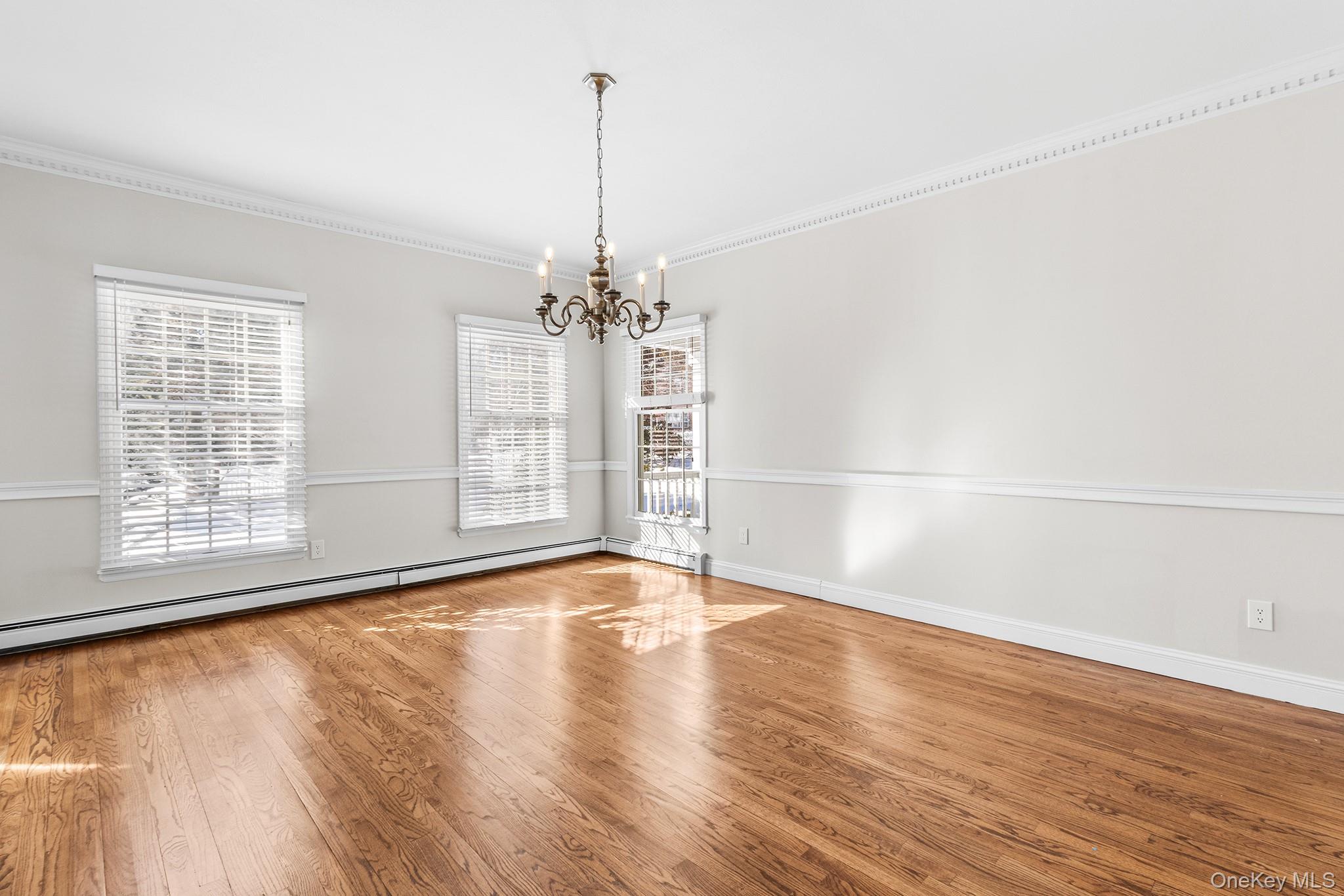 3 Ada Lane Setauket, NY 11733 - Photo 7 of 50