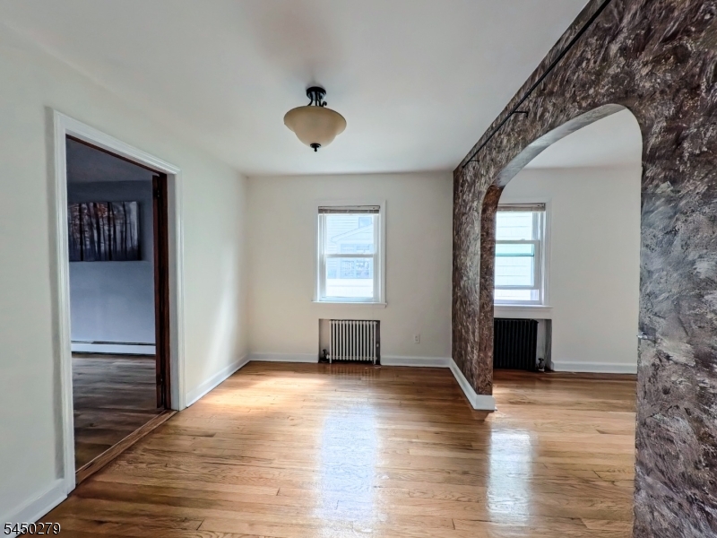 621 Palisade Road Union, NJ 07083 - Photo 10 of 36 Gallery Image 10