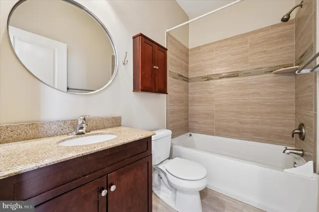 $324,900 | 1527 Fairmount Avenue, Unit 2R, Philadelphia, PA 19130