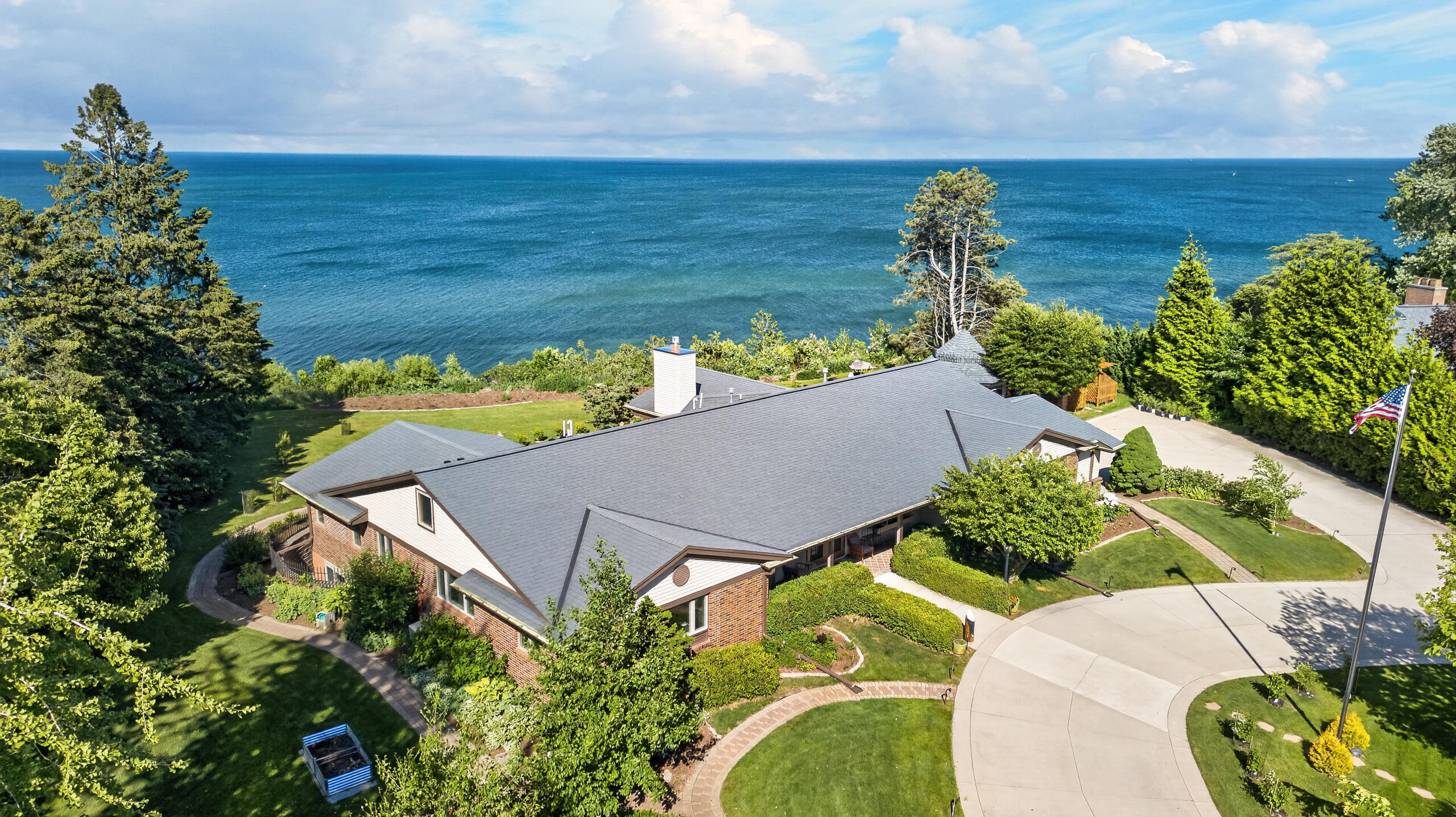 620 Oak Tree Road Sheboygan, WI 53083 - Photo 52 of 60 DJI_0105