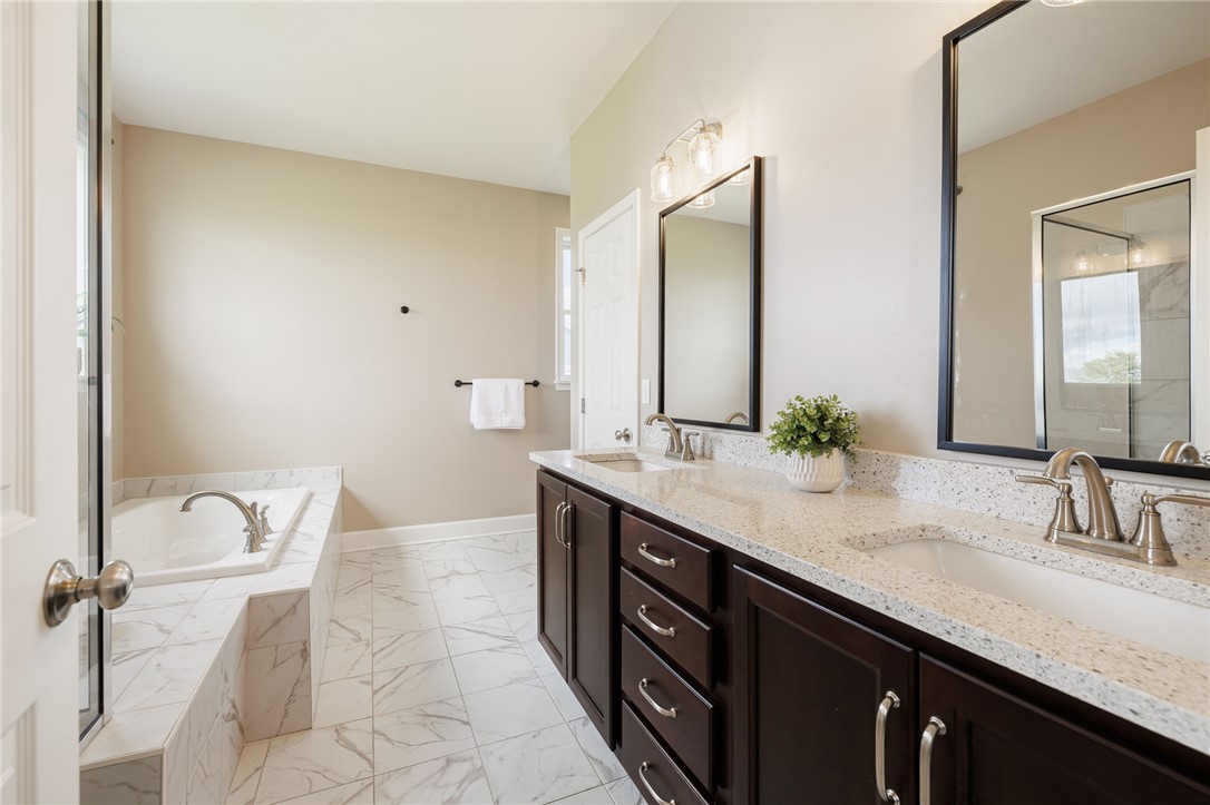 6422 Southgate Hills Road Victor, NY 14564 - Photo 23 of 34